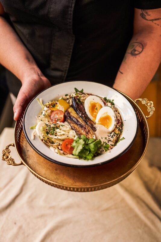 Buggyantott tojás, padlizsán, Dobrumba