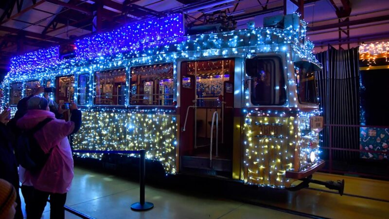 A 6 fényvillamos egyike - Fotó: MTI/Lakatos Péter