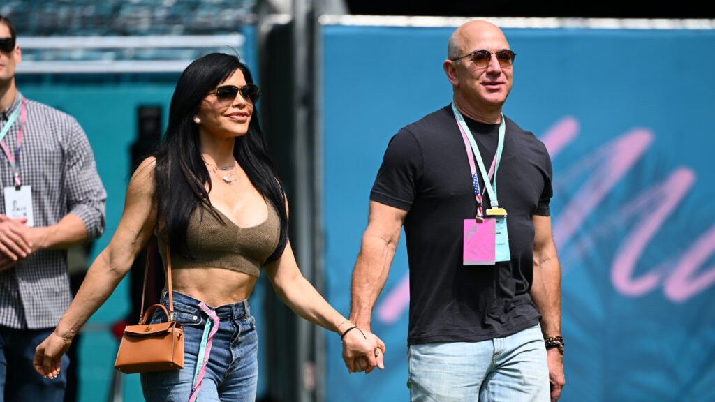 Jeff Bezos és Lauren Sanchez