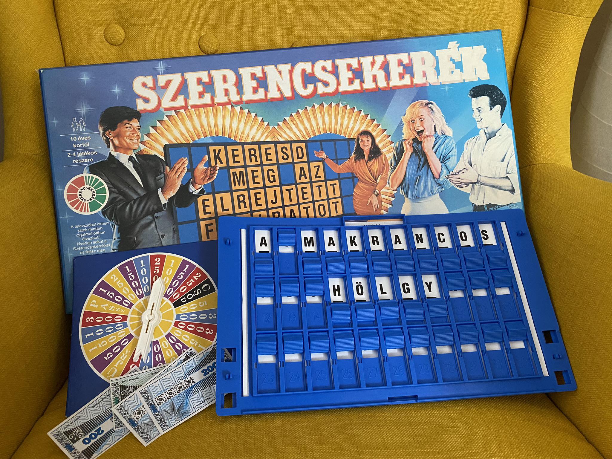 Szerencsekerék társasjáték a '90-es évek egy favoritja volt (A szerző saját fotója)