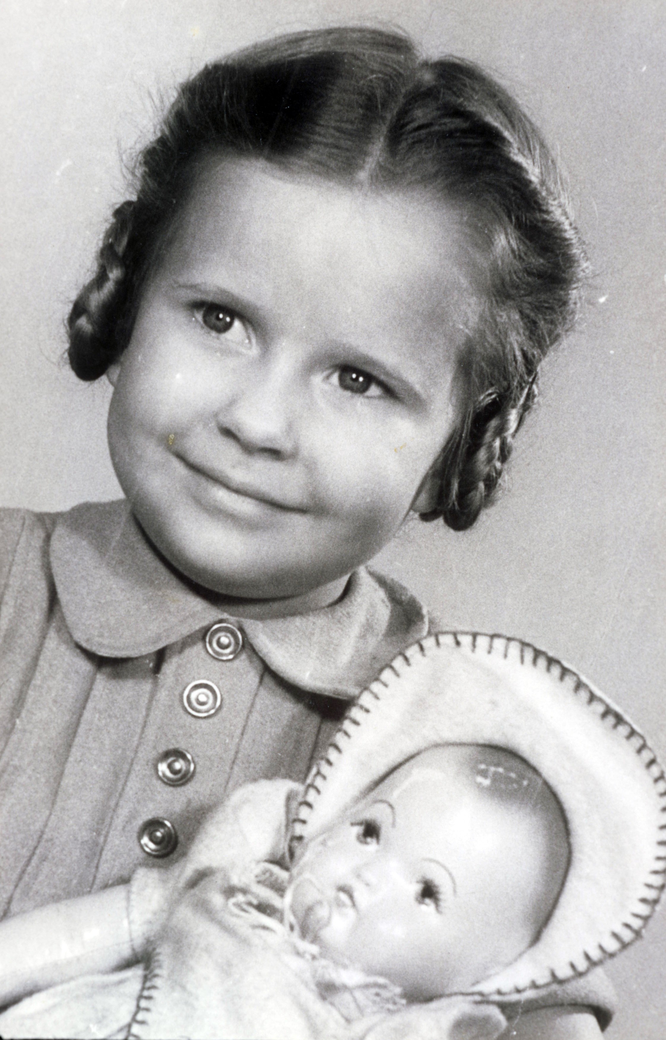 Esztergályos Cecília