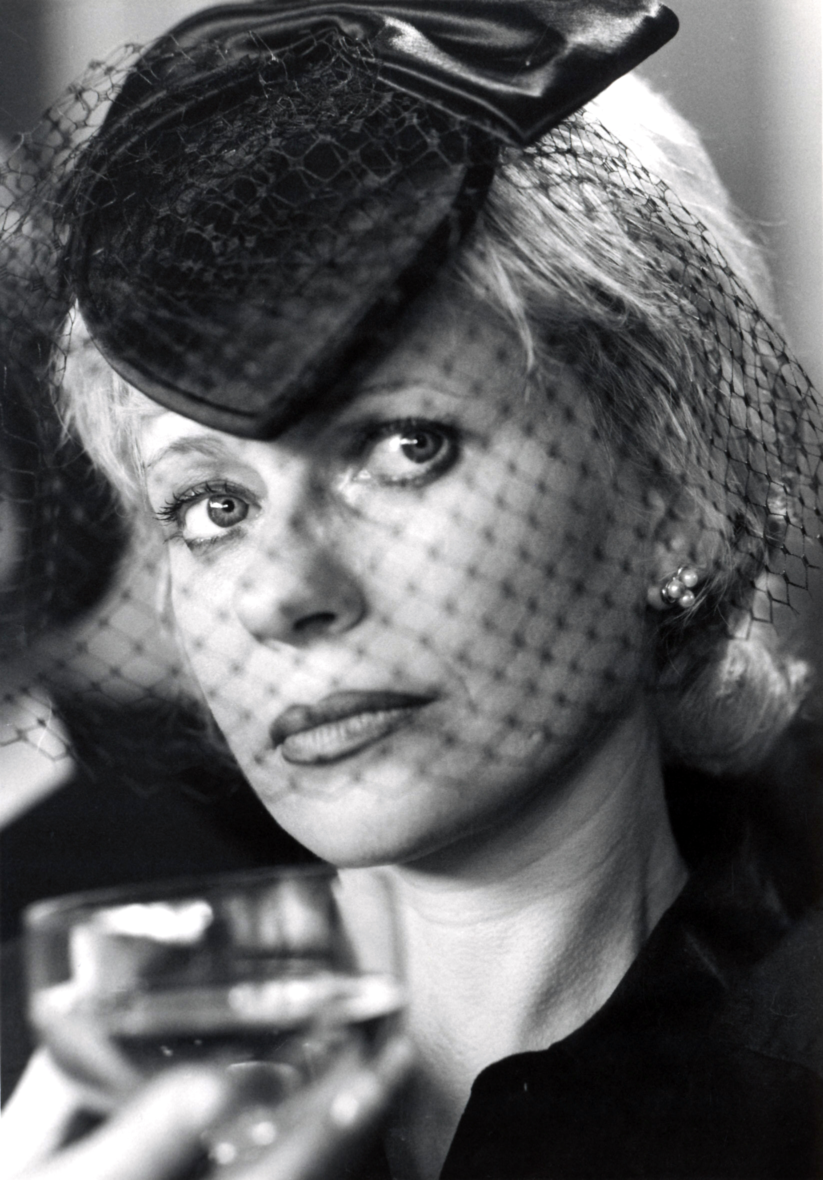 Esztergályos Cecília fiatalon