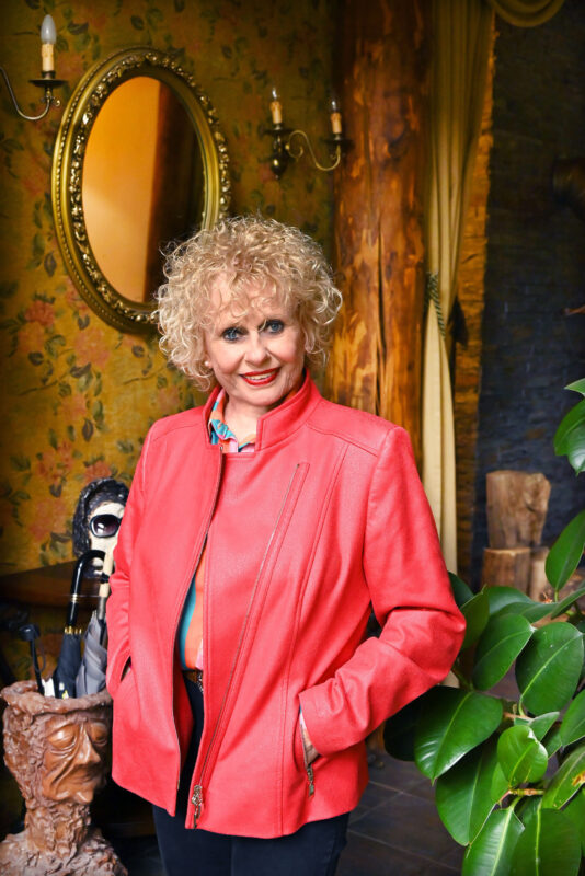 Esztergályos Cecília