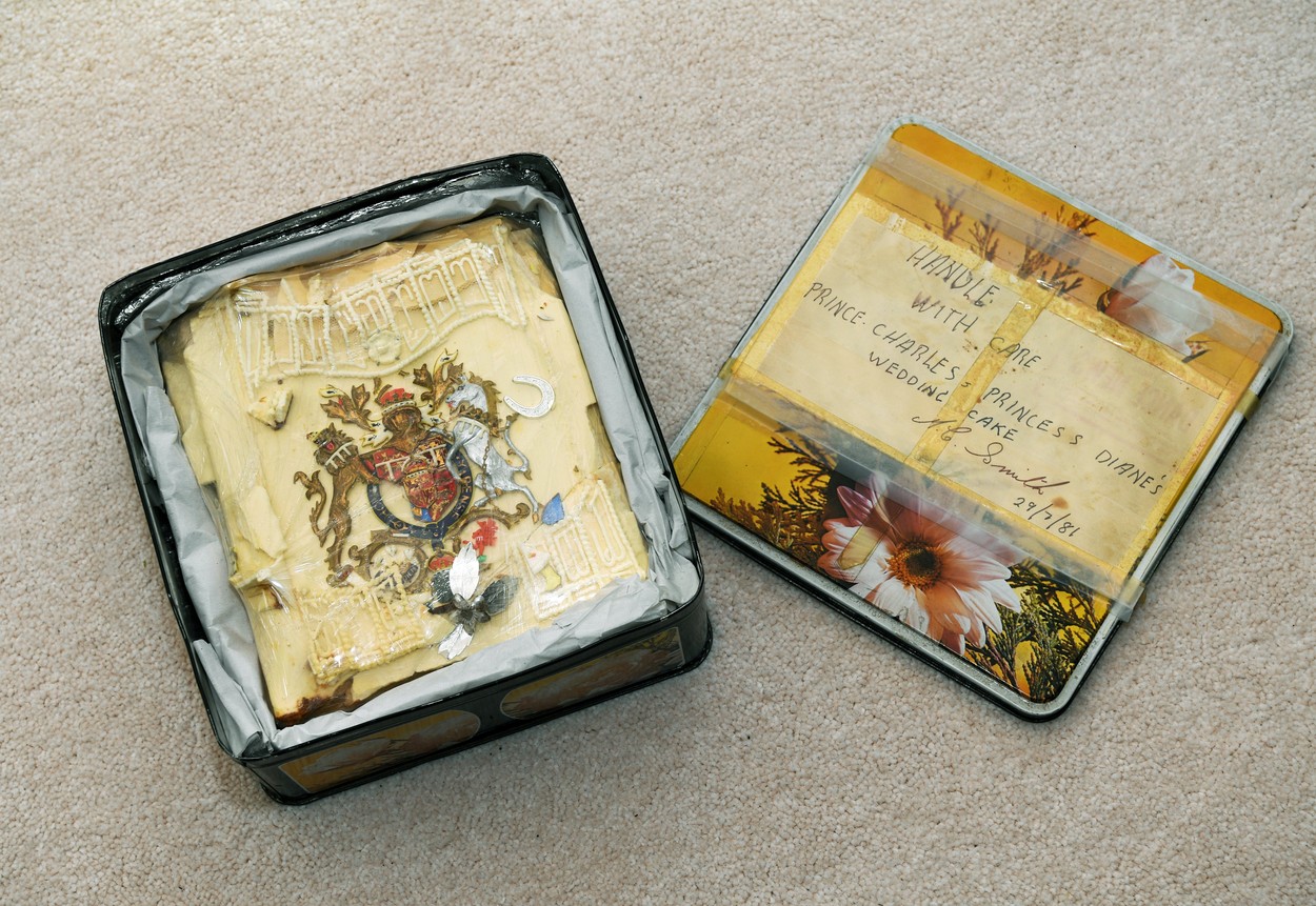 diana és károly esküvői torta