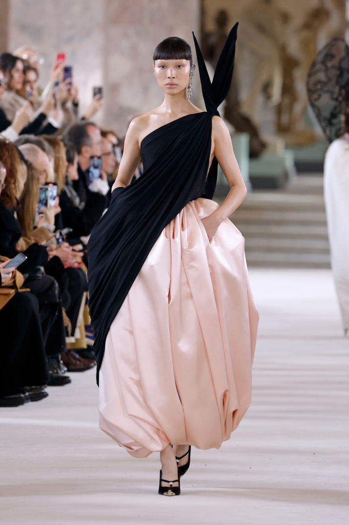 Schiaparelli Haute Couture 2024 tavasz-nyár