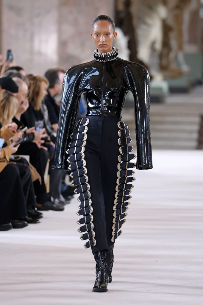 Schiaparelli Haute Couture 2024 tavasz-nyár