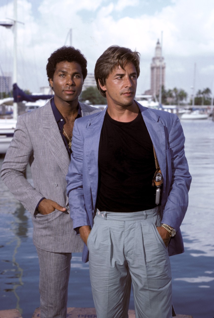 Philip Michael Thomas és Don Johnson a Miami Vice sorozat.