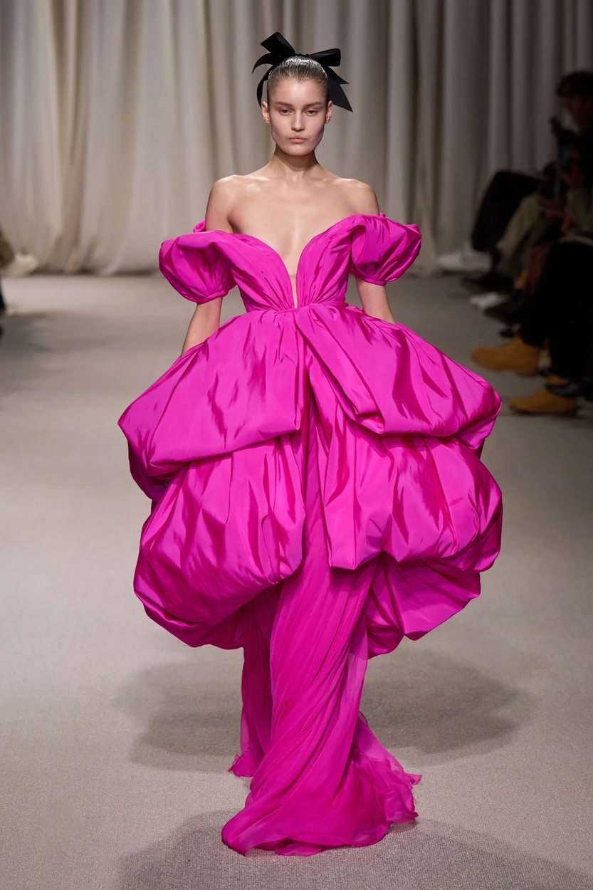 Giambattista Valli Haute Couture 2024 tavasz-nyár
