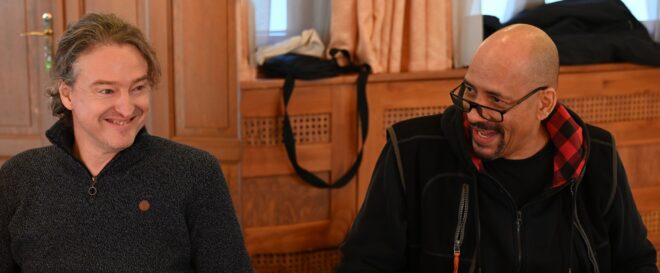 Tombol az erény Veresegyházon