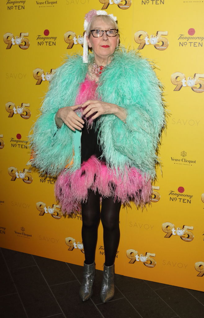 Su Pollard öltözködési stílusa