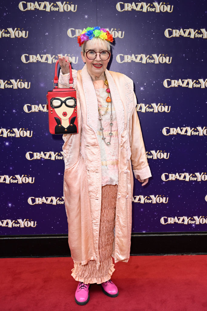 Su Pollard öltözködési stílusa