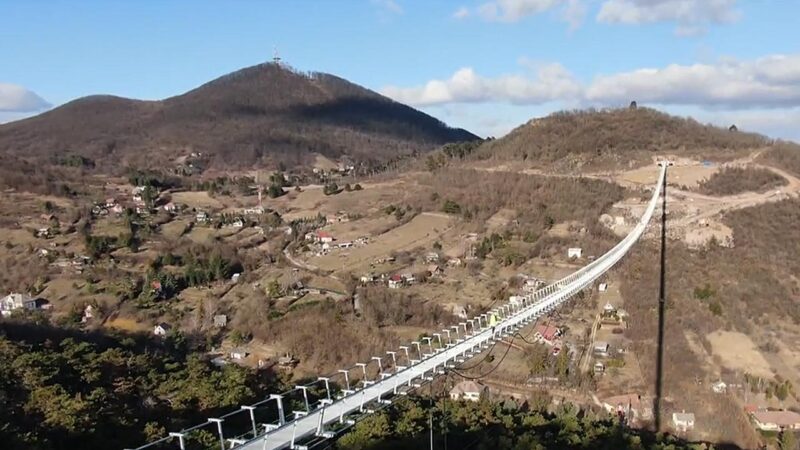 Nemzeti Összetartozás-hídja, 