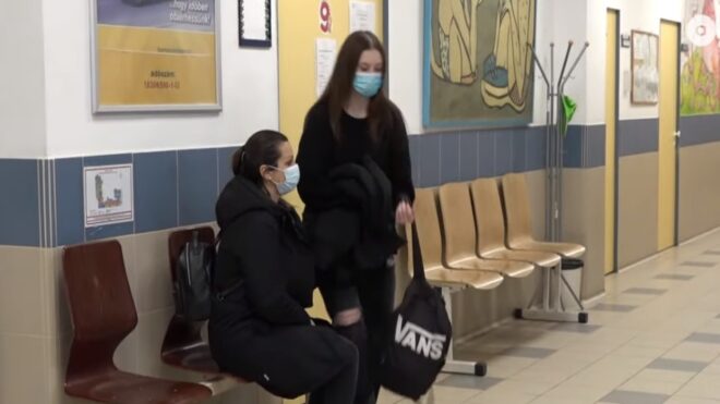 Tömegesen betegednek meg a gyerekek, országszerte