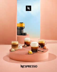 Új kávétrend a láthatáron: hódít a pekándiós latte