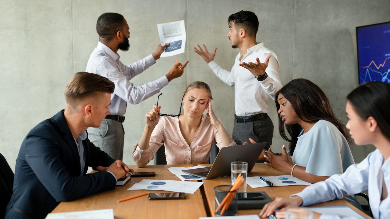 Napi horoszkóp 2024. 03. 04.: Feszült hétfő