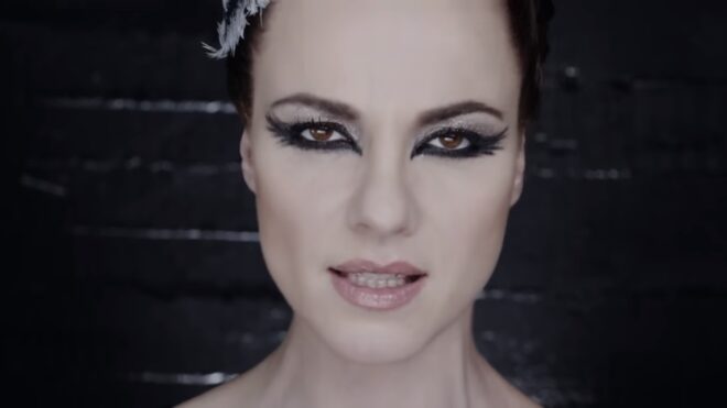 Már nagyon fájt: meg kellett műteni Péter Szabó Szilviát