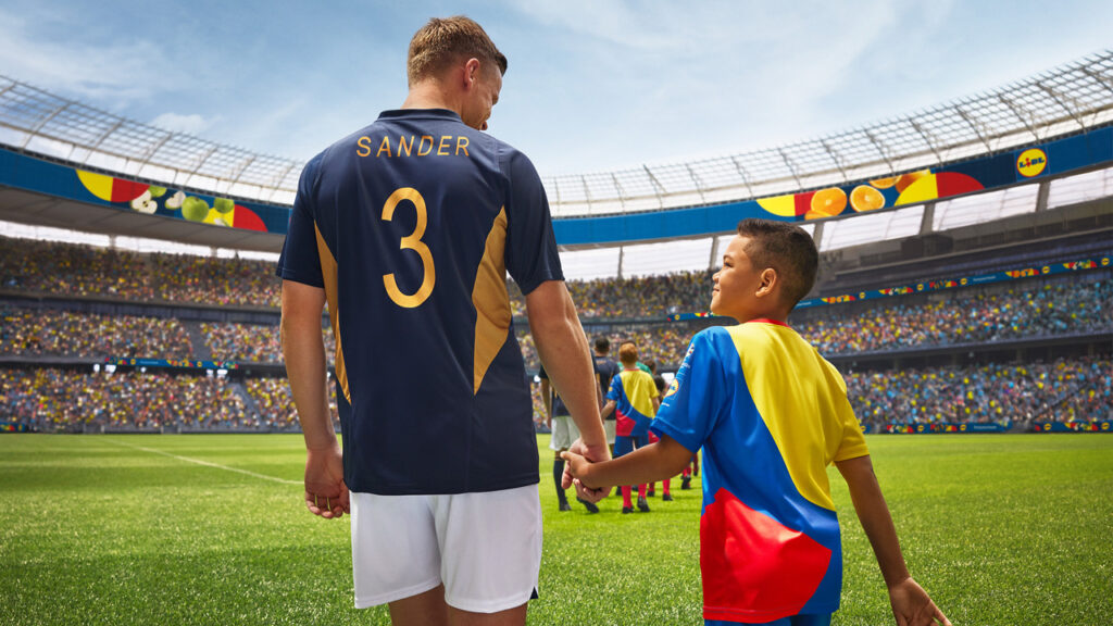 Focirajongó a gyermeked? A Lidl Kids Team tagjaként most ott lehet az EB-n!