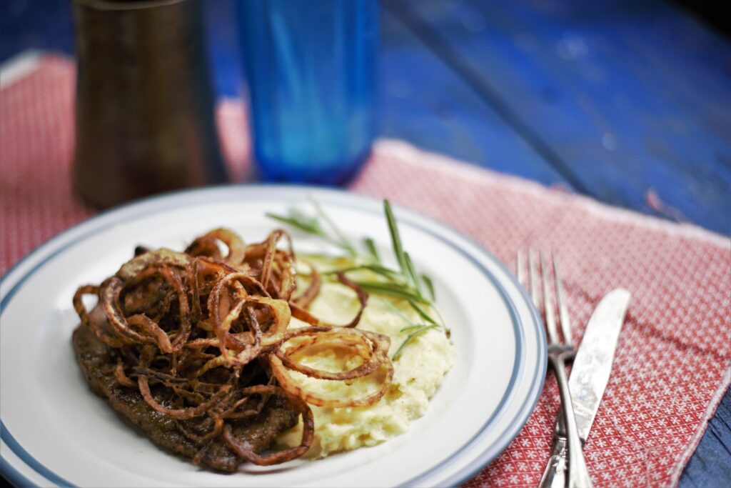 Klasszikus hagymás rostélyos