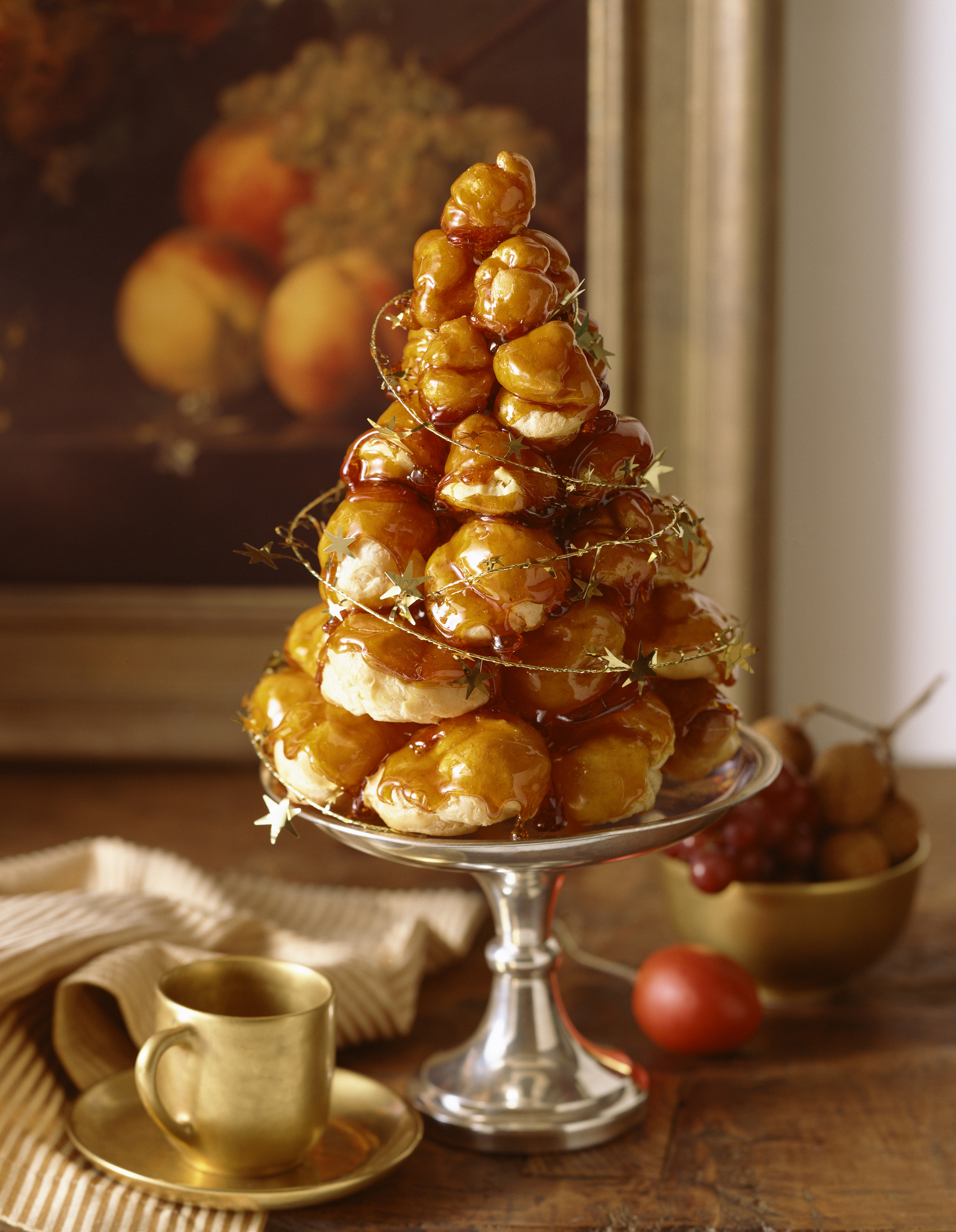 Croquembouche