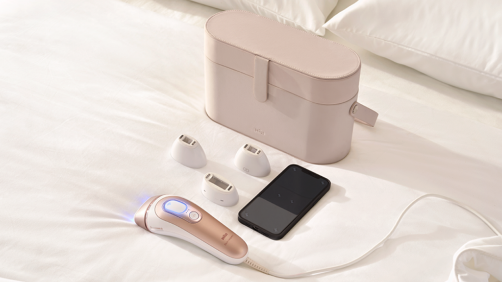 Görög Zita is a villanófényes technológia mellett teszi le a voksát, ha szőrtelenítésről van szó