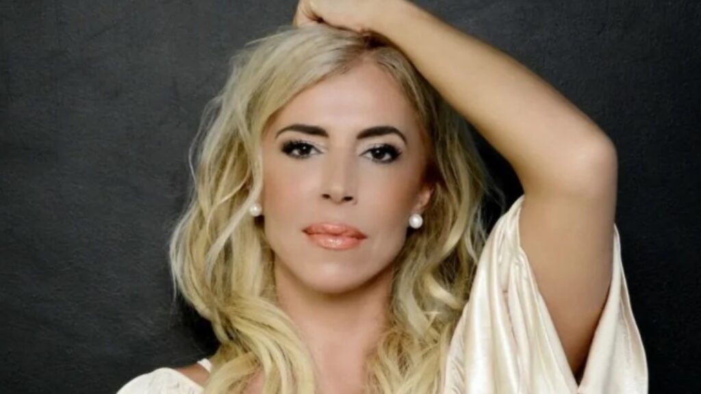 Köztiszteletben álló személy molesztálta gyerekként Hevesi Krisztát