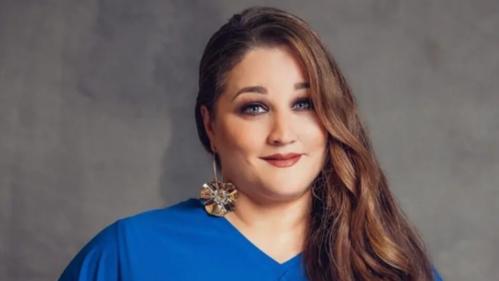 Autóbalesetet szenvedett Sebestyén Katja, a tűzoltók vágták ki a járműből a várandós kismamát