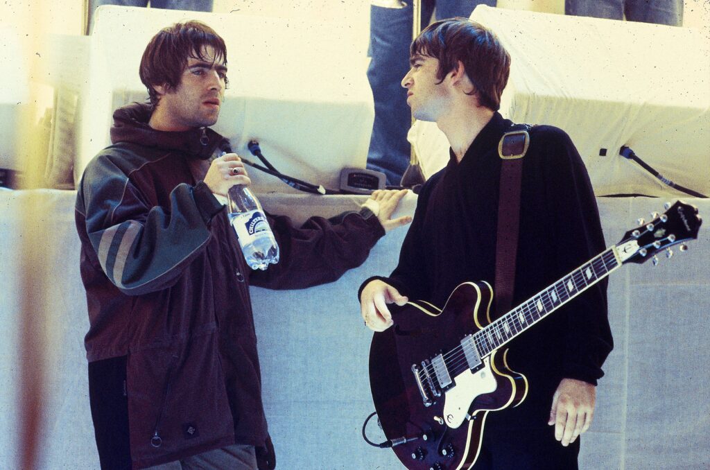 15 év után újra lesz Oasis