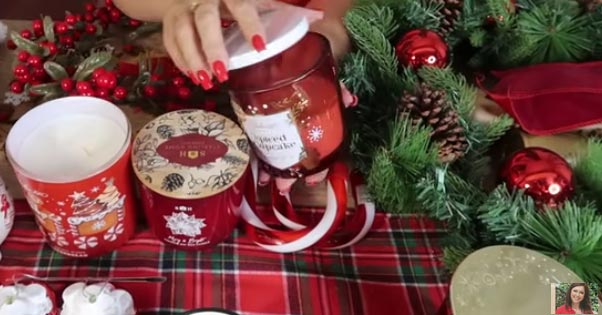 Nem hiszed el, mit cipelt Erdélyi Mónika Amerikából karácsonyra!