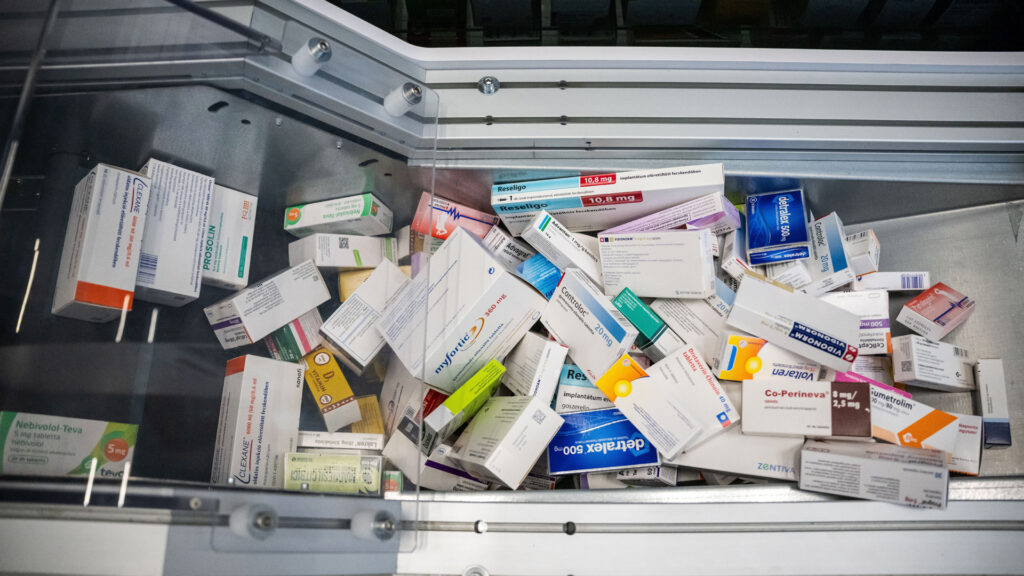 Gyógyszeres dobozok