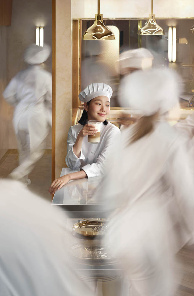 George Clooney nyomozóként szerepel a NESPRESSO új reklámfilmjében