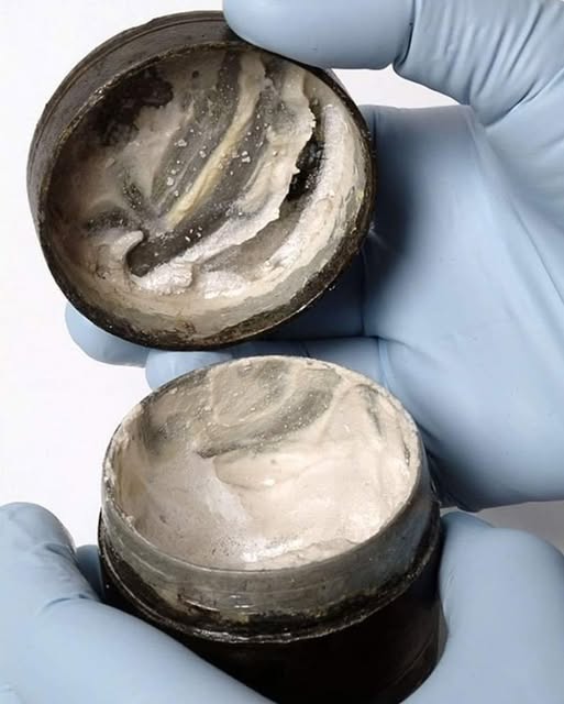 A lelet kivételesen jó állapotban maradt fent