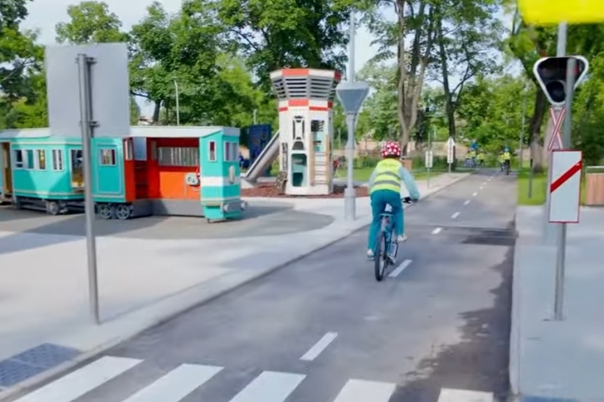 A Városligetben található a legnagyobb KRESZ-pálya