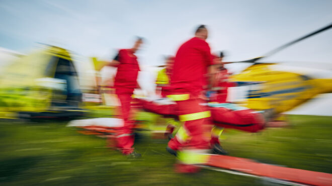 mentők, fotó: iStock