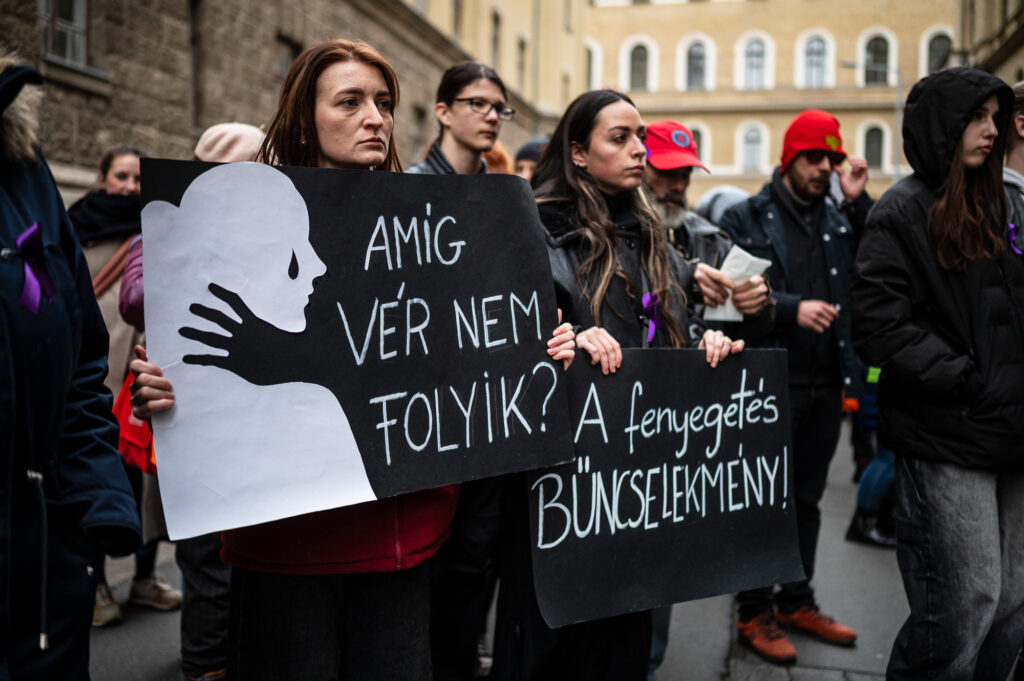 Tüntetés az erőszak ellen