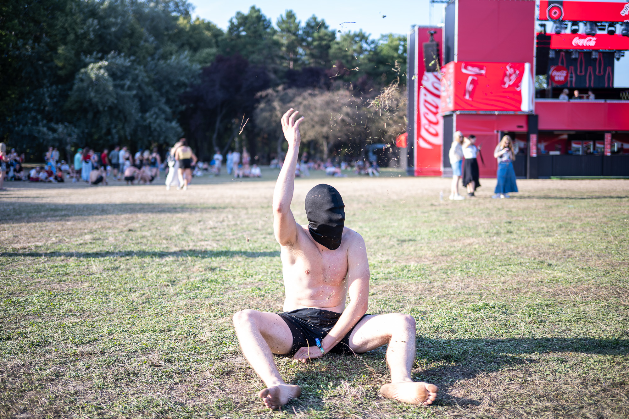 Negyedóránként egy kattintás a Szigeten