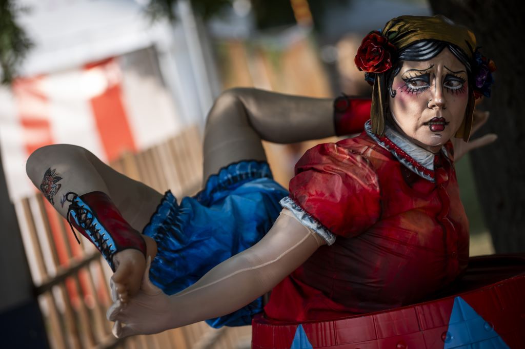 Egy akrobata a Szigeten