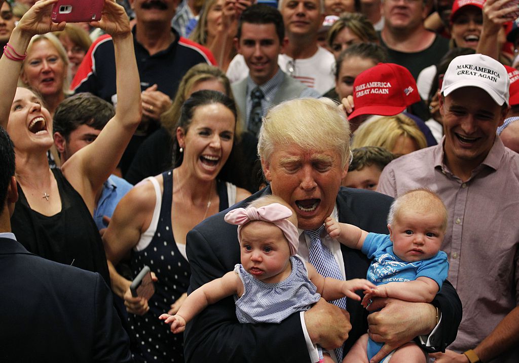 Amerikai csecsemőkkel