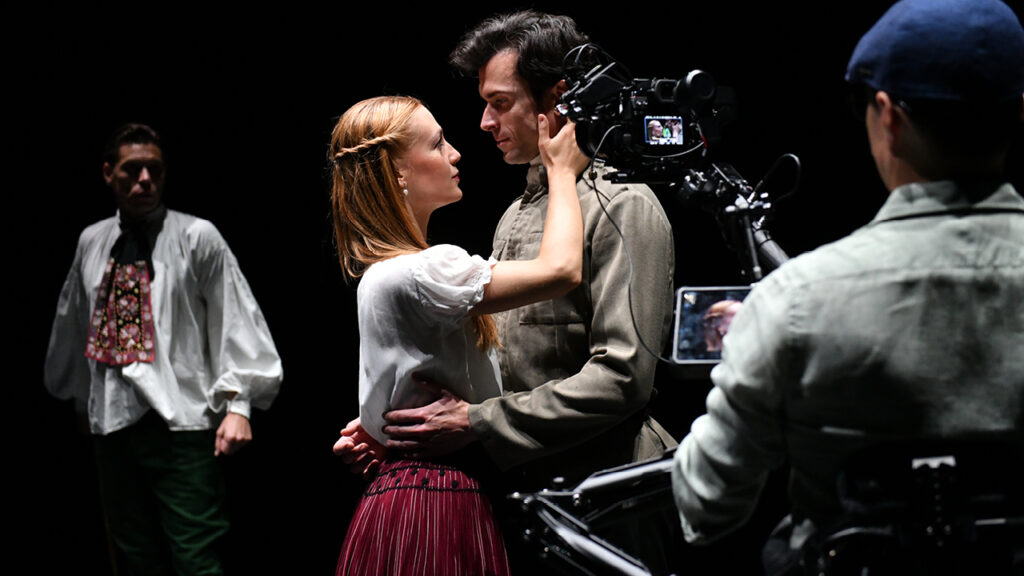 Magyar Nemzeti Táncegyüttes fotó: Kaszner Nikolett