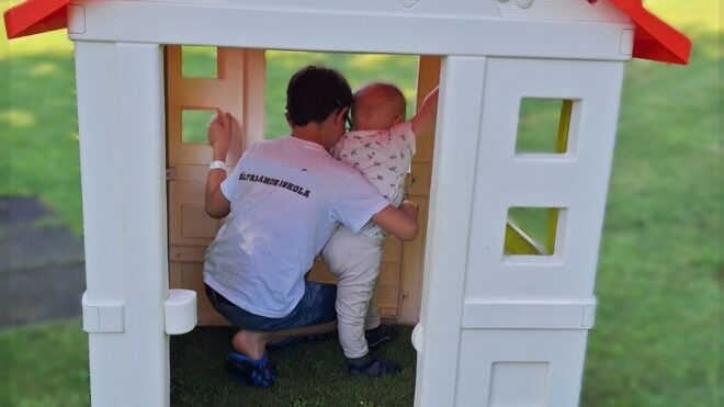 Méregdrága gyógyszer kell a két éves Bertold gyógyulásához – segítséget kér a család