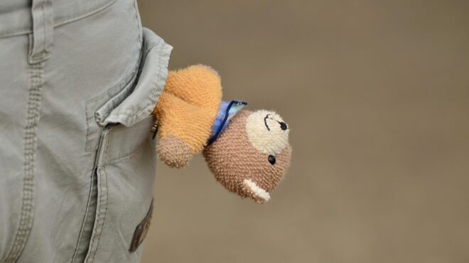 Az egyházakra tolhatja a gyermekvédelmi intézmények működtetését az Orbán-kormány