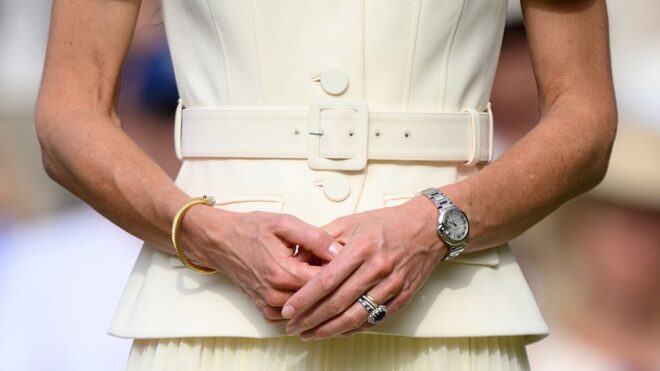 Katalin hercegné keze közelről