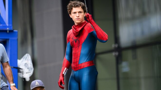 Tom Holland súlyos sérülést szenvedett, kórházba került