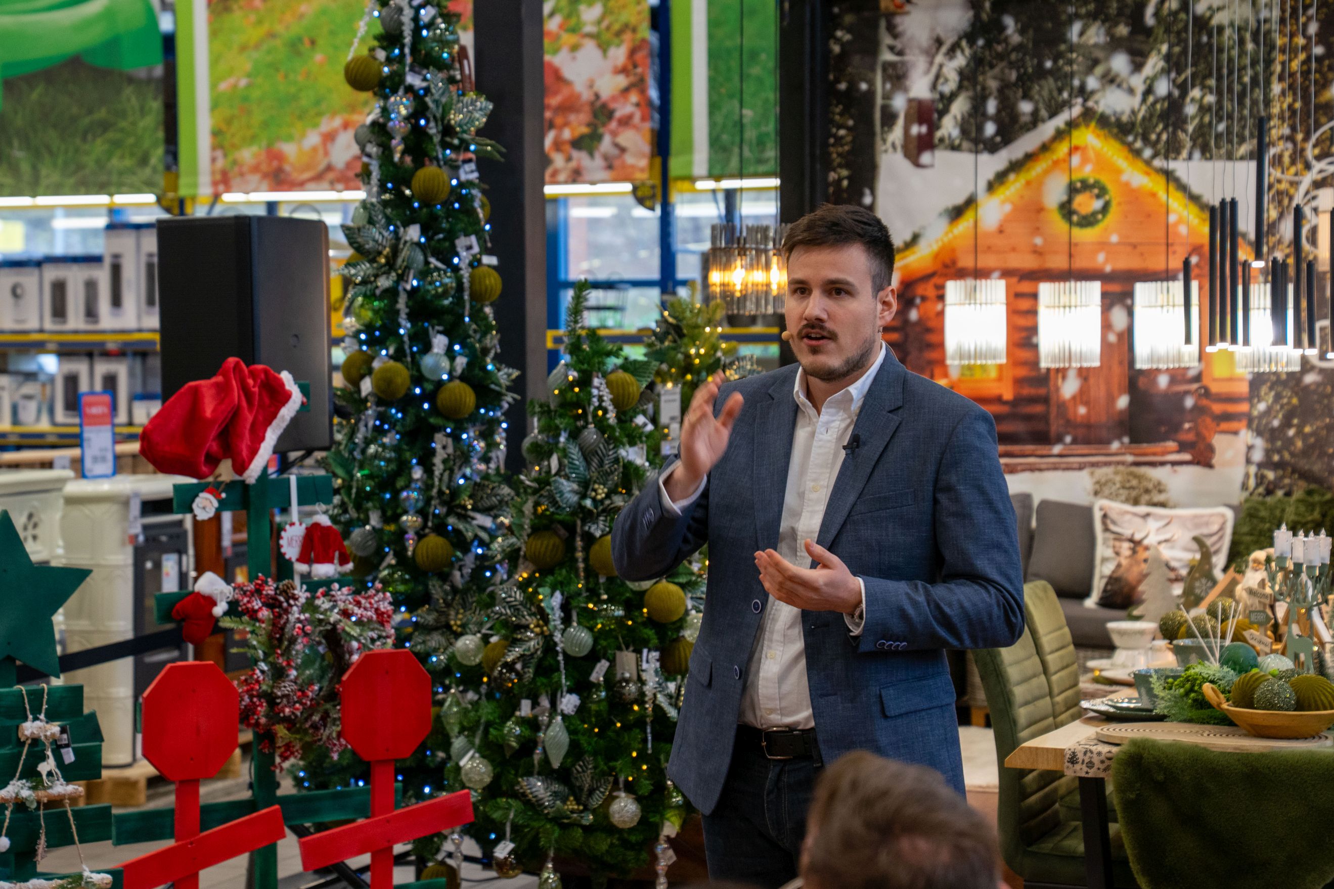 Árvai Péter világítási szakértő. Fotó: Kovács Eszter