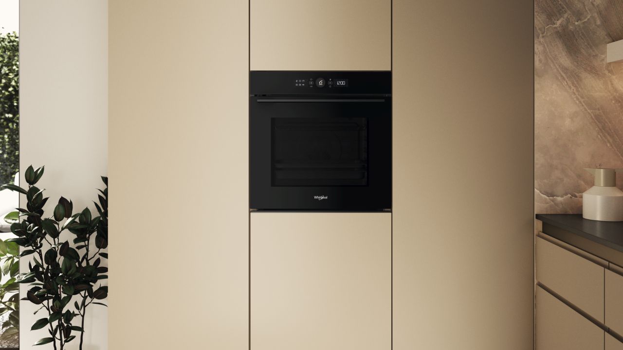 A szerkesztőség új kedvence: így lett a Whirlpool beépíthető sütője a téli hónapok meglepetése