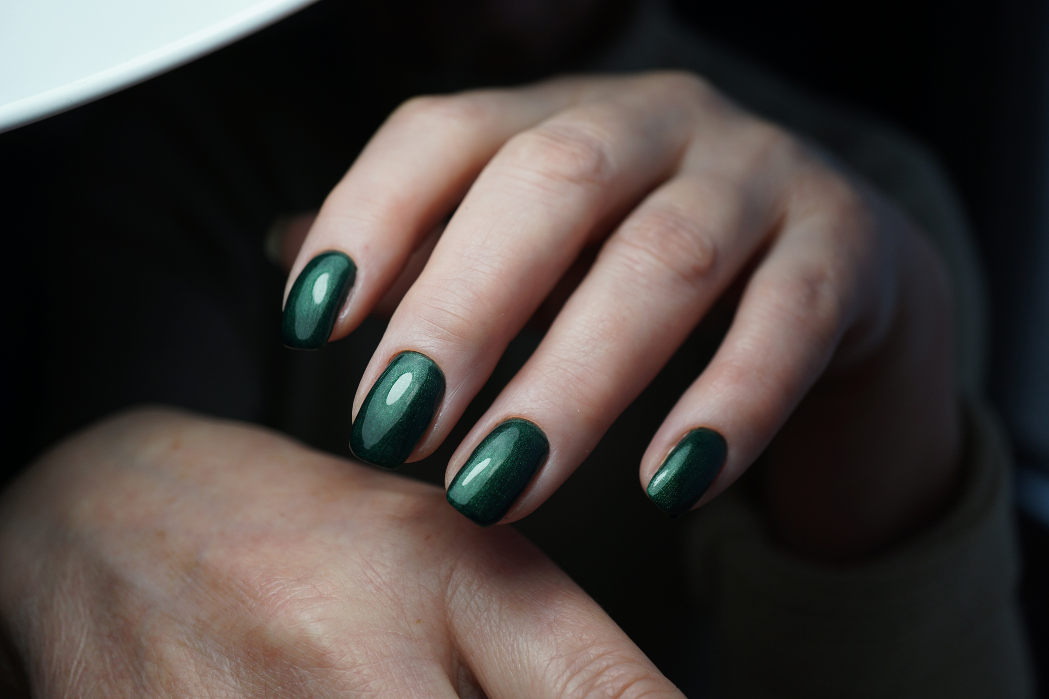 Erdőzöld körmök