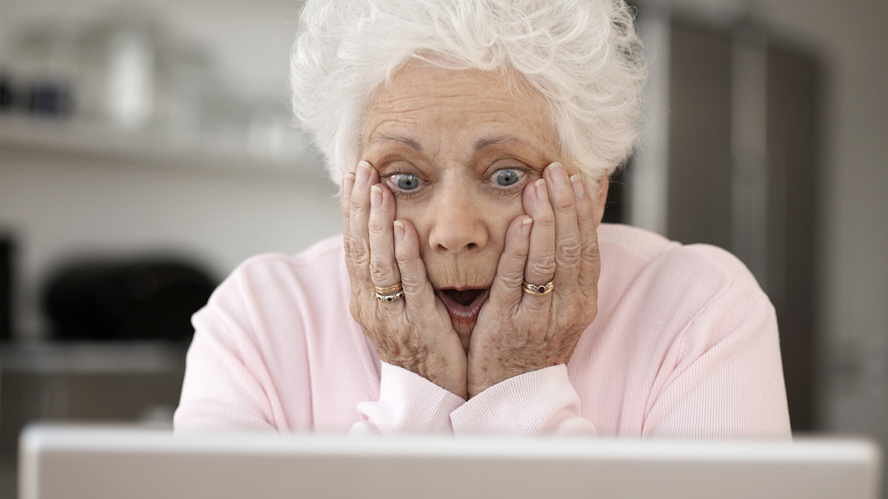 Új jelenség: immár így lopják le a nyugdíjasok pénzét a számláikról