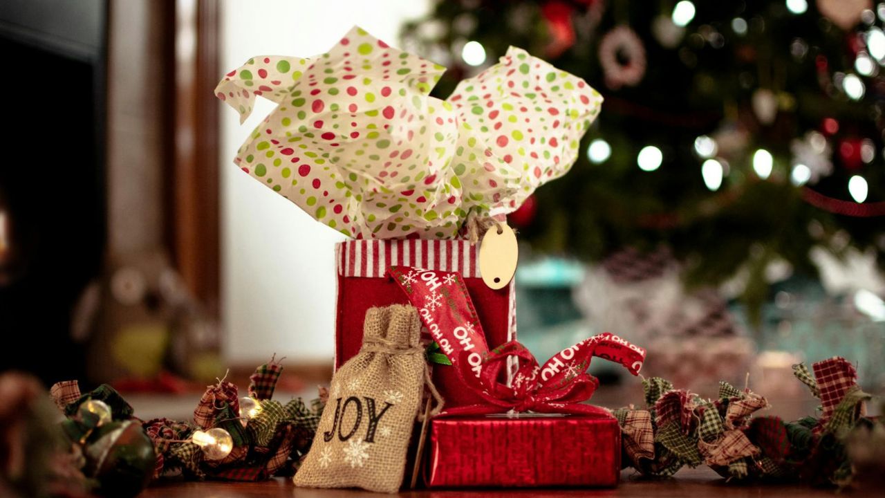 karácsonyi ajándék, fotó: Pexels