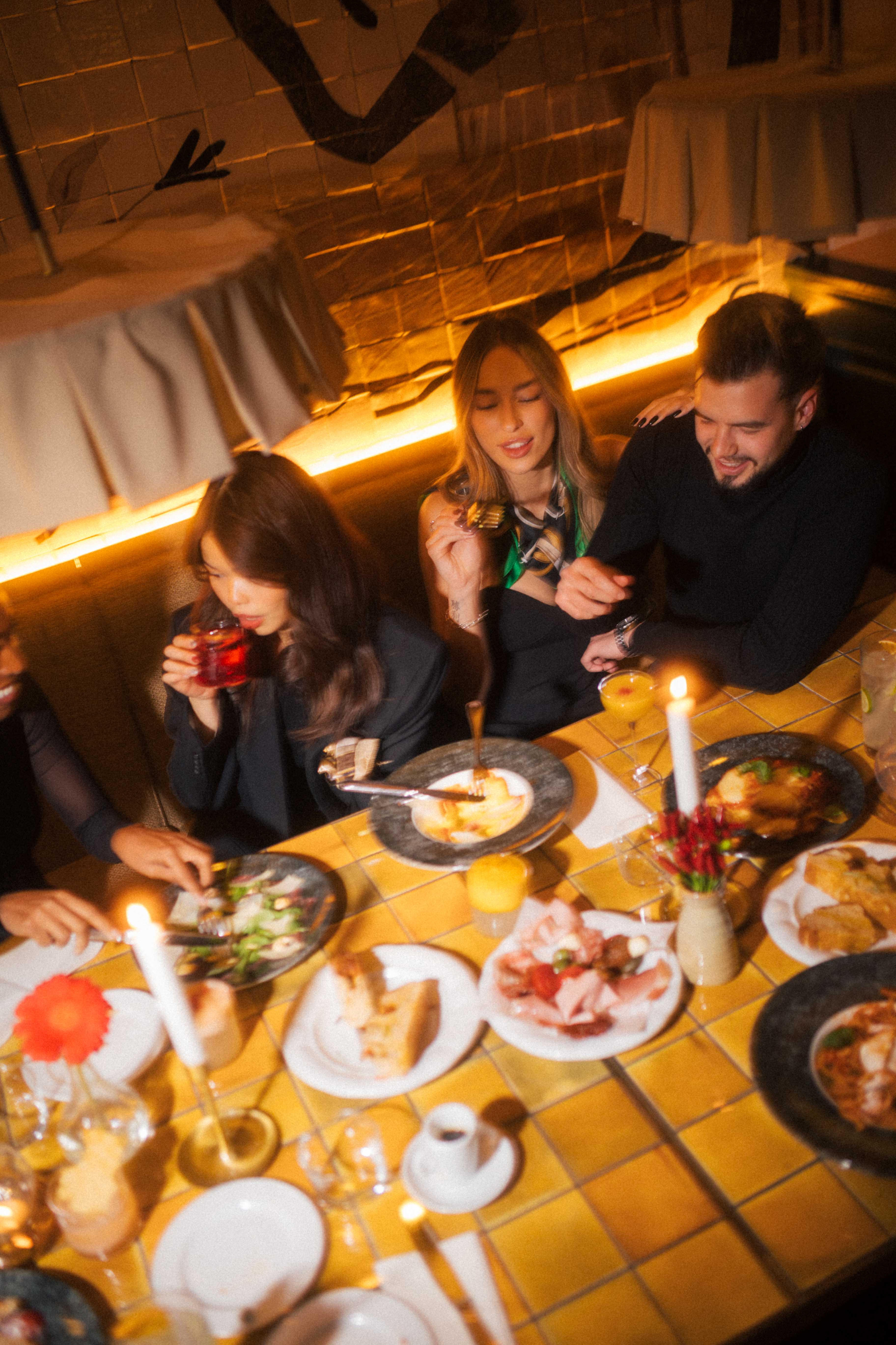 Inkább laza, bandázós hely, mint fine dining