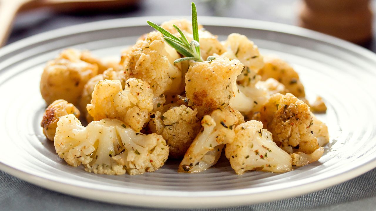 A karfiol ízletesebb lesz, ha főzés helyett ezt az egy tippet veted be