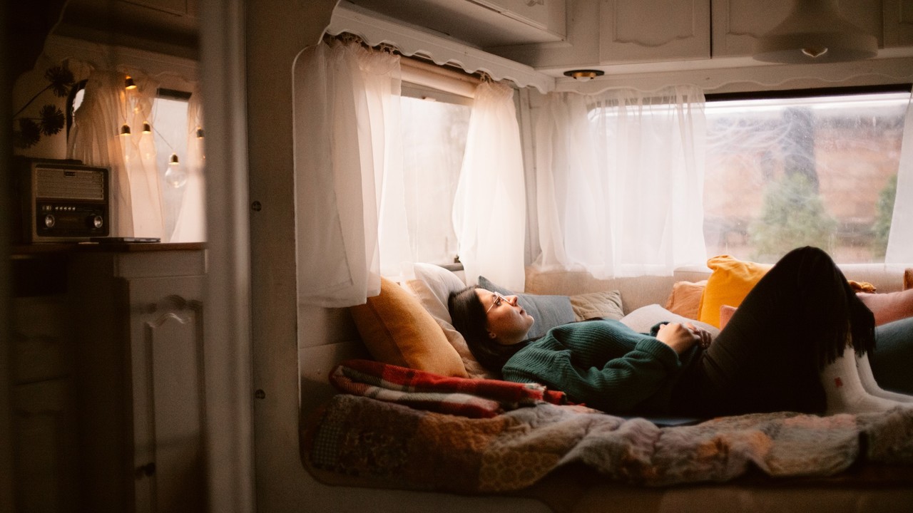 Ez az 5 csillagjegy megszenvedi a téli hosszú estéket